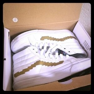 Nintendo hi top Vans